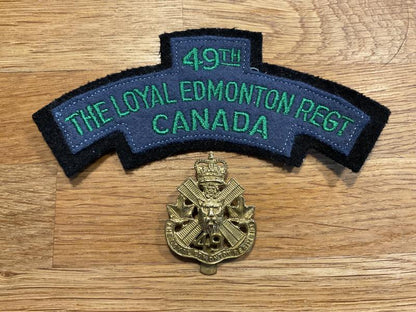 Gradia Militaria -  49th The Loyal Edmonton Regt of Canada cap badge & title.