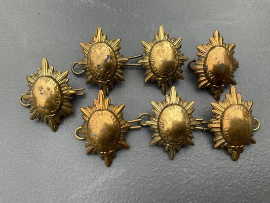 Gradia Militaria -  WW1/2 Coldstream Guards Captains brass rank stars.