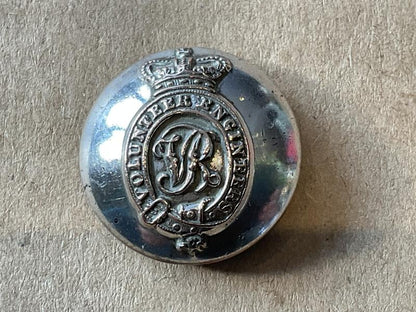Gradia Militaria -  Q.V.C Volunteer Engineers silver plated button.