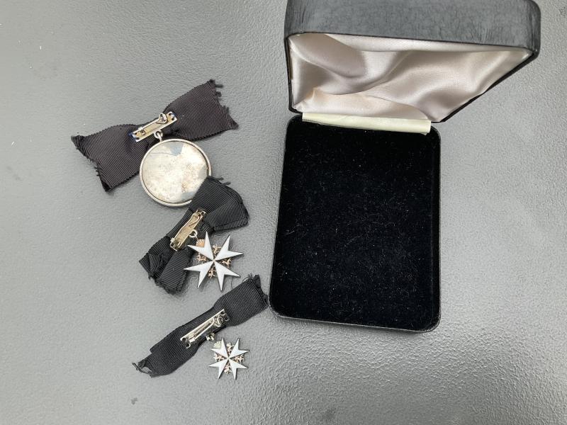 Female issue Order of St John medal set, 3 items.