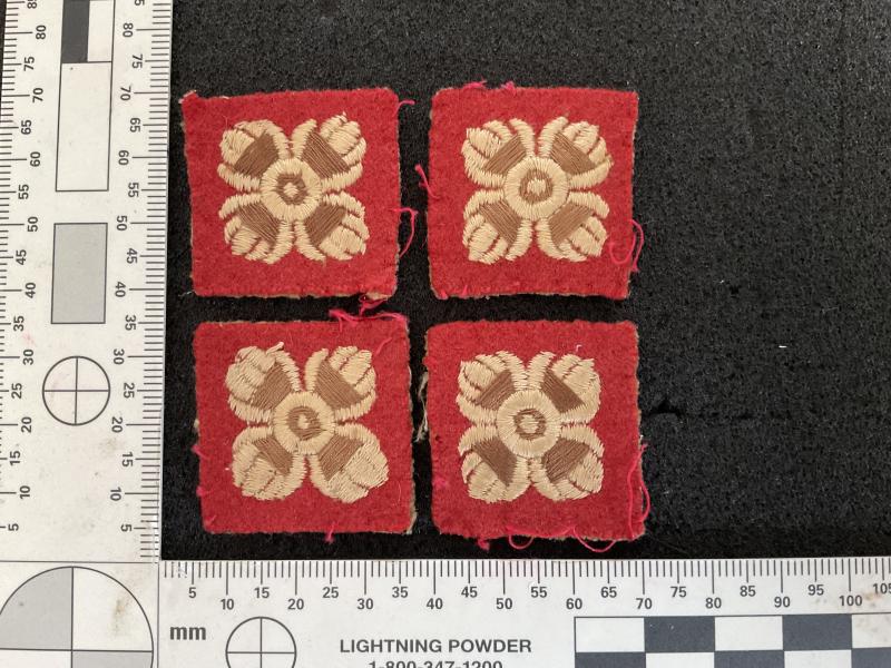 Gradia Militaria -  WW2 British/Commonwealth Infantry officers rank crowns x 4