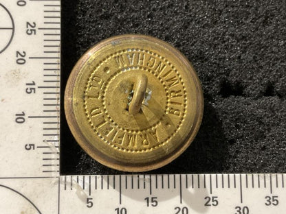 WW2 British made U.S Army brass button, large 24mm size.