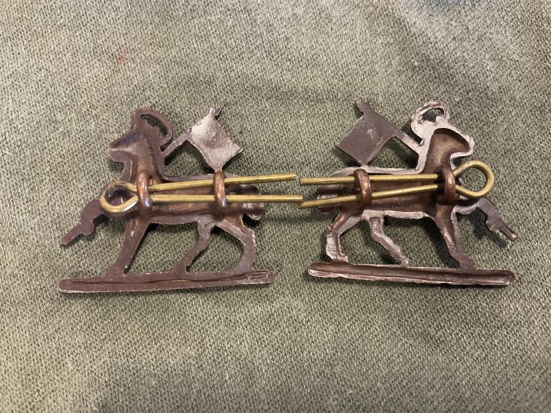 WW1/2 Queens Regiment dark bronzed O.S.D Collars.