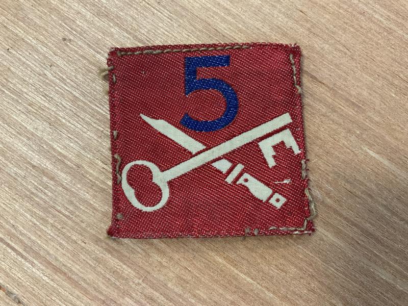 Regular Infantry Sign British 5th Infantry Brigade formation sign – Gradia Militaria