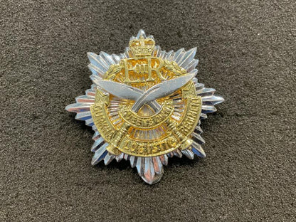 Gradia Militaria -  Queens own Gurkha Logistic Regiment cap badge by Firmin.