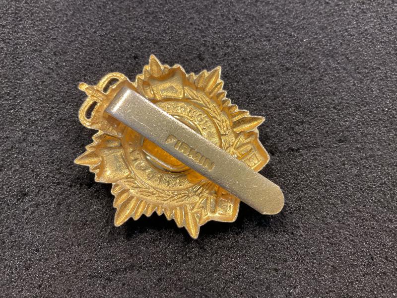 Royal Logisics Corps (RLC) bi-metal cap badge.