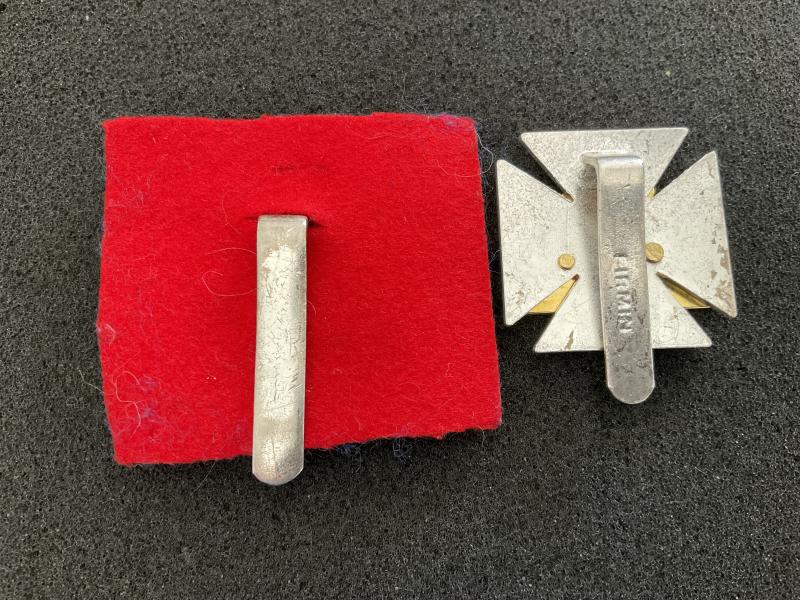 Royal Gloucestershire, Berkshire & Wiltshire Regiment cap badges.