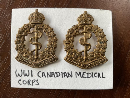 Gradia Militaria -  WW1 Canadian Medical Corps collar badges.