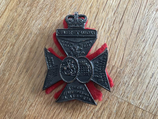Gradia Militaria -  Q/C 6th London Regiment Queens Westminster, Civil Service Rifles cap badge.
