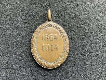 Austrian Red Cross merit award, bronze medal with war decoration.