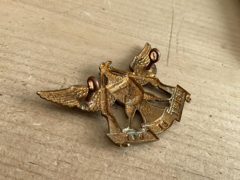 South African Regiment De Wet brass O/Rs cap badge.