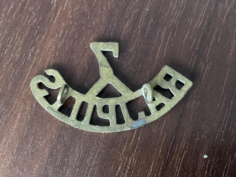 WW1 Indian Army 7th Pajputs Regt brass shoulder title.