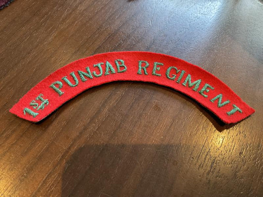 Gradia Militaria -  WW2 1st PUNJAB REGIMENT cloth shoulder title.