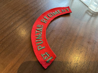 WW2 1st PUNJAB REGIMENT cloth shoulder title.