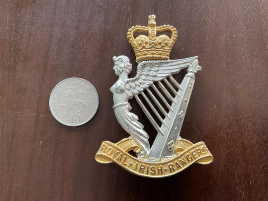 Gradia Militaria -  Royal Irish Rangers officers cross belt badge.