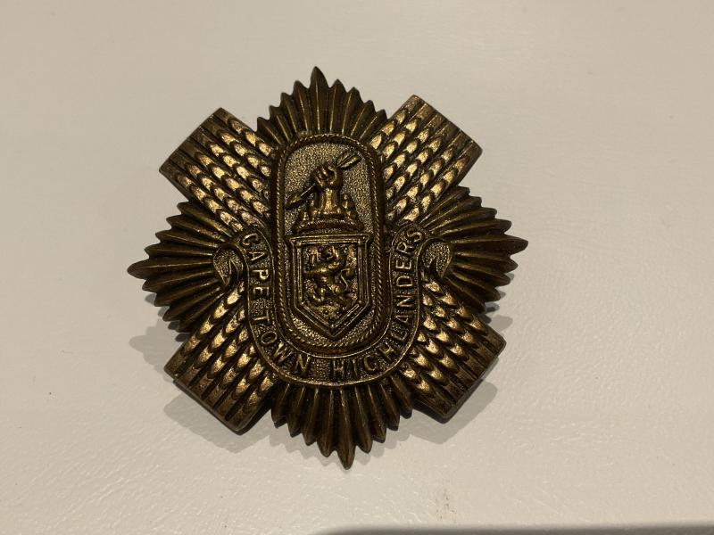 Gradia Militaria -  WW2 Cape Town Highlanders cap badge (c.1940-43)