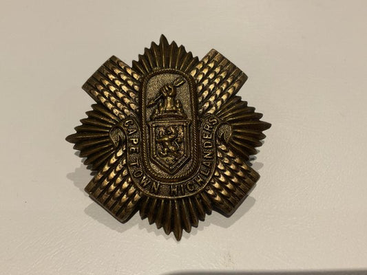 Gradia Militaria -  WW2 Cape Town Highlanders cap badge (c.1940-43)