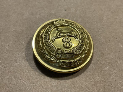 QVC 8th Regiment of Foot The King's Officers gilt button (24mm)