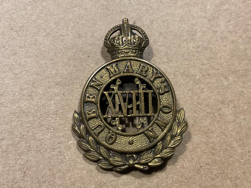 Gradia Militaria -  Boer War & WW1 18th Hussars O.S.D. cap badge