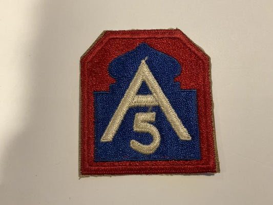 Gradia Militaria -  WW2 US Fifth Army cut-edge sleeve patch