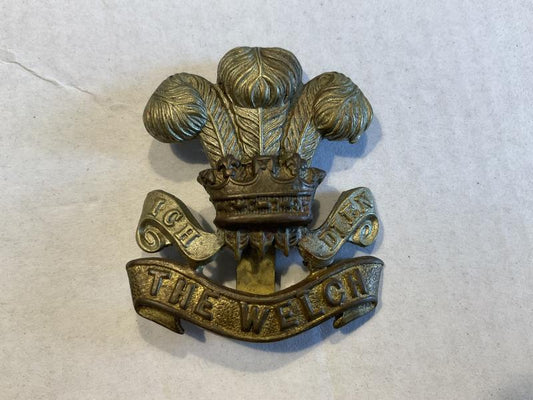 Gradia Militaria -  WW2 The Welch Regiment cap badge