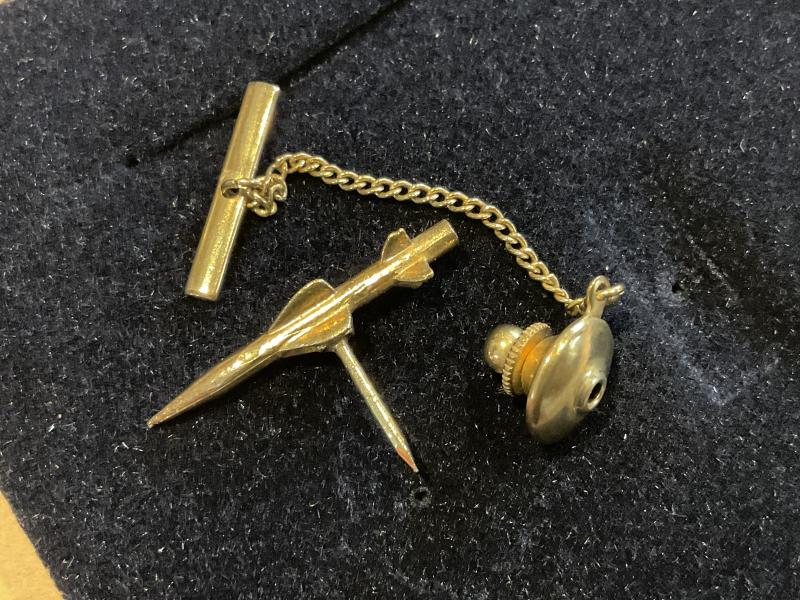 Gradia Militaria -  Sea Dart (GWS.30) or Sea Wolf missile engineers tie pin