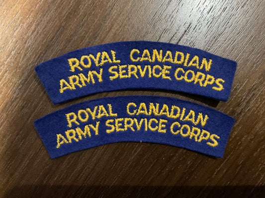 Gradia Militaria -  WW2 Royal Canadian Army Service Corps shoulder titles