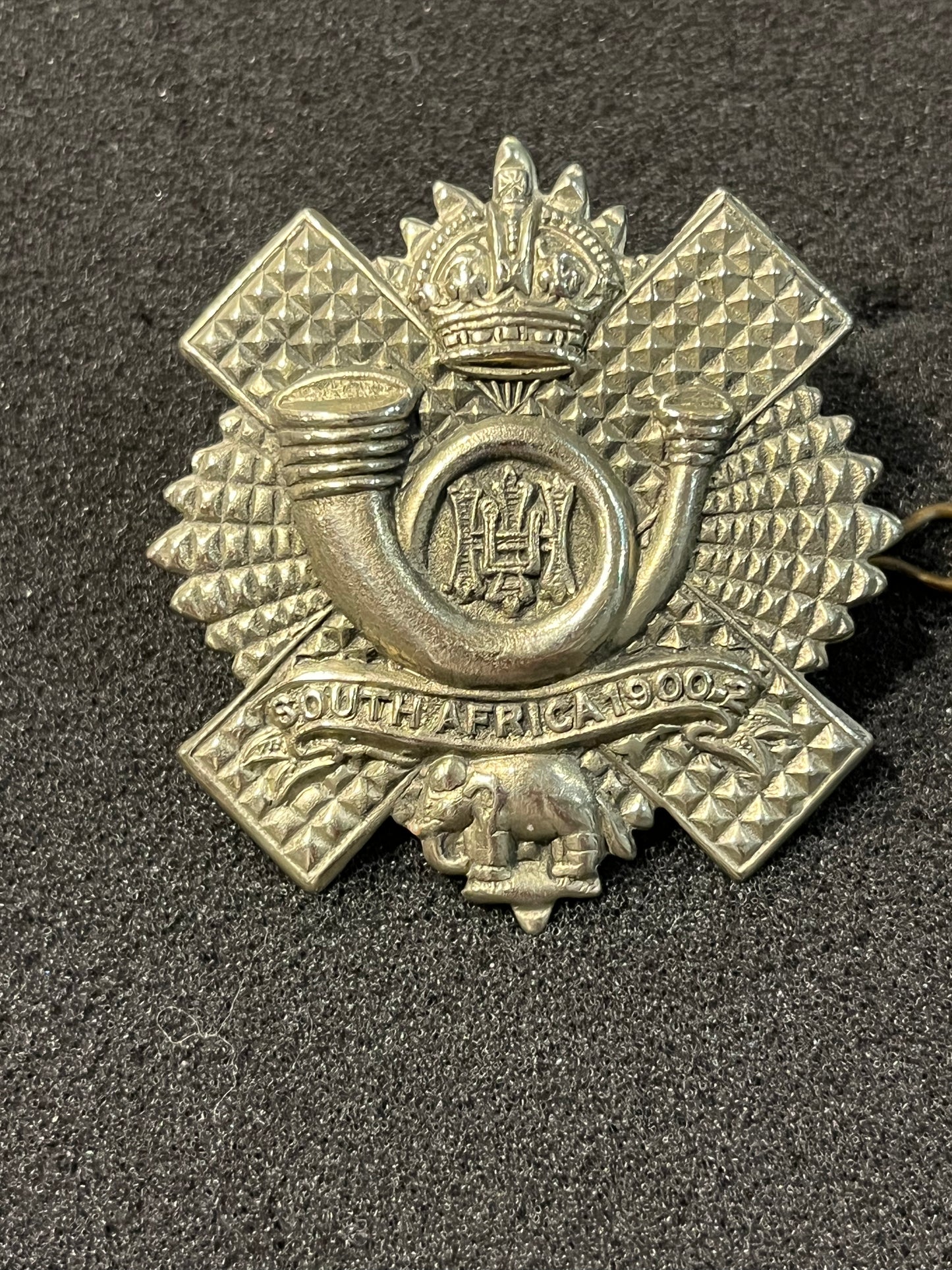 6th Battalion Highland Light Infantry Glengarry badge front view