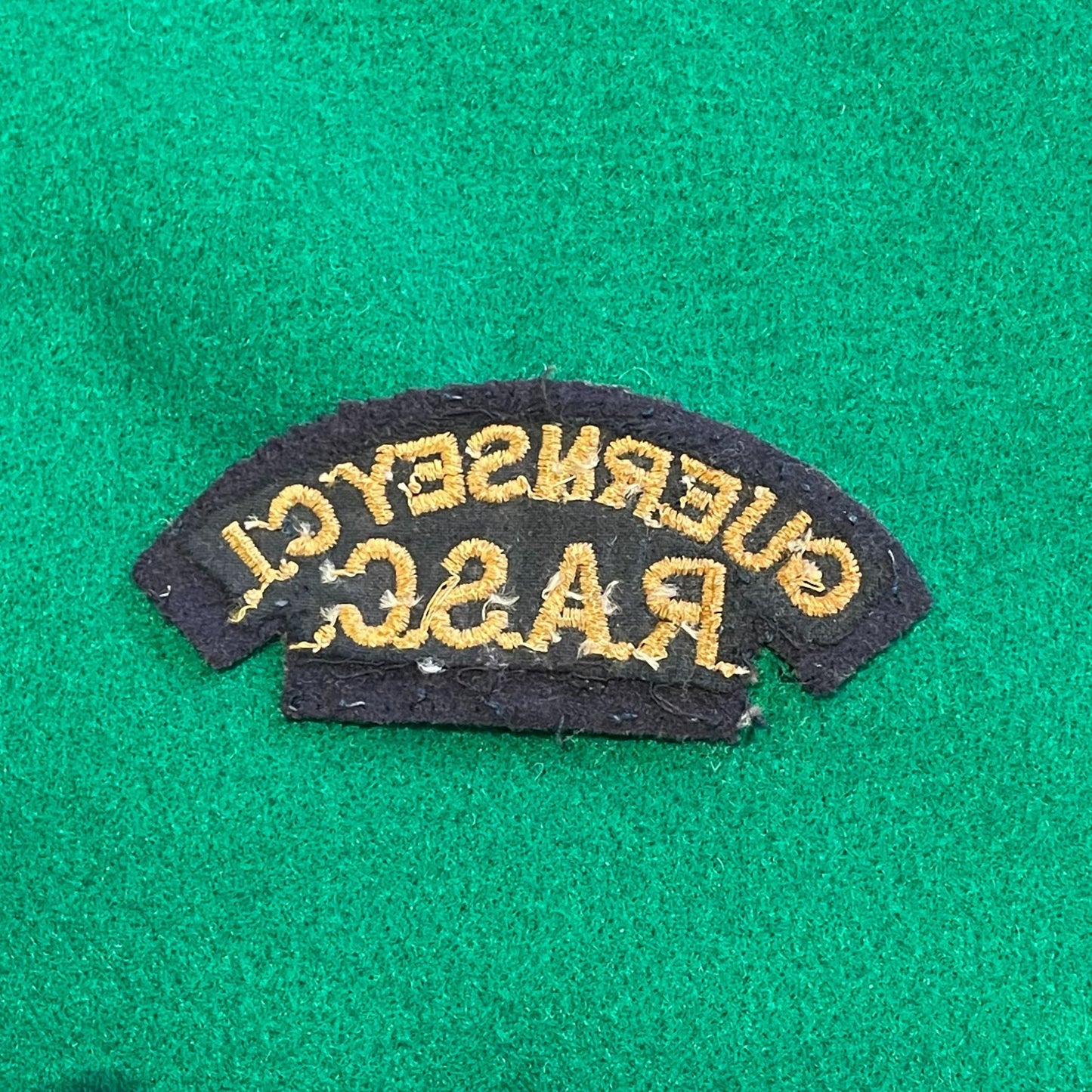 Gradia Militaria -  C.I R.A.S.C shoulder title badge