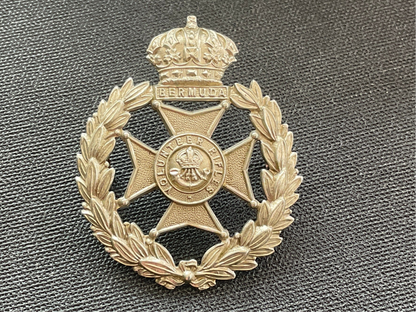 Gradia Militaria -  Bermuda Volunteers cap badge.