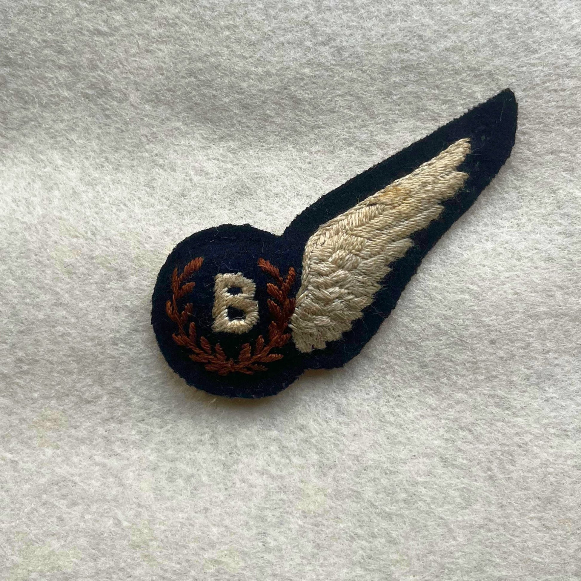 Gradia Militaria -  WW2 RAF Bomb Aimer Brevet Badge