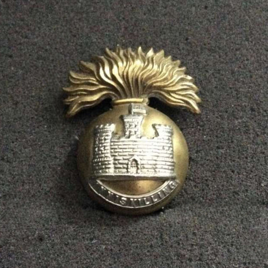 Gradia Militaria -  WWI Royal Inniskilling Fusiliers Cap Badge
