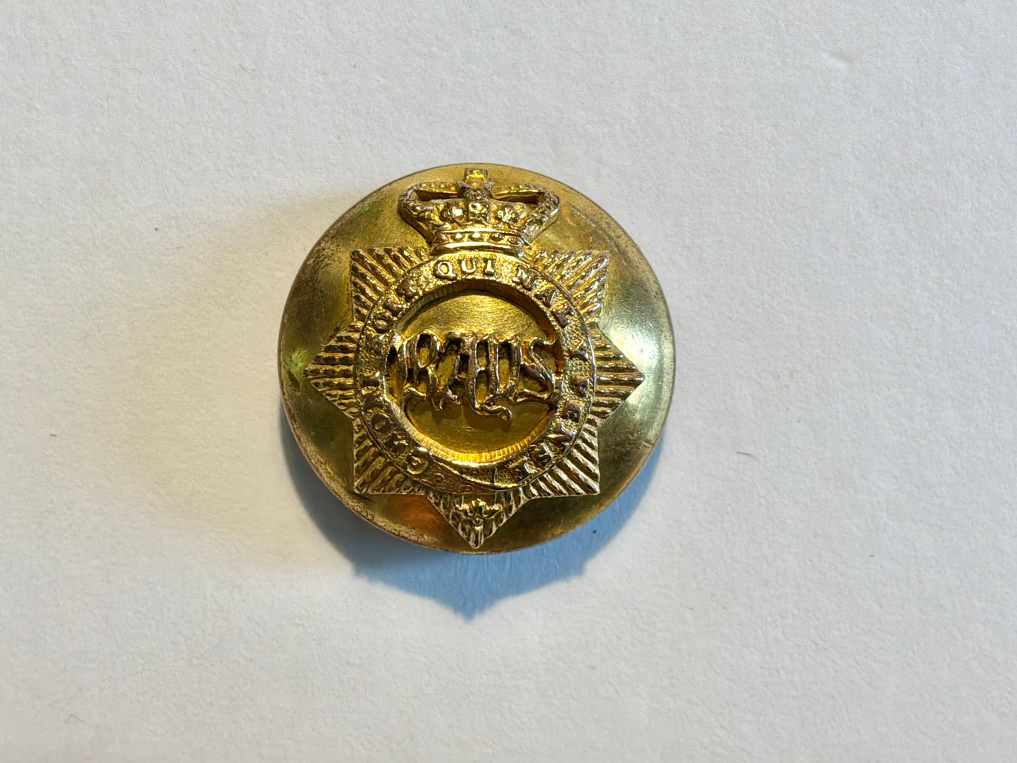 Victorian Queen's Bays 2nd Dragoon Guards officer's large button.
