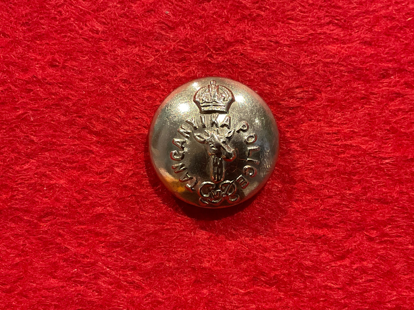 G.VI.R Tanganyika Police 18mm button by Firmin