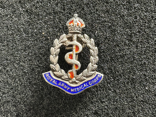 WW1/2 Royal Army Medical Corps (RAMC) silver sweetheart.