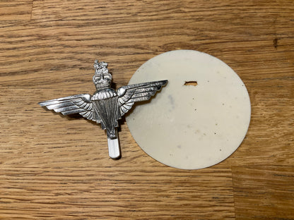 Q/C Anodised Parachute Regiment cap badge made by H.W.TIMINGS LTD