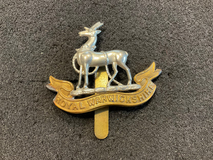 WW1/2 Royal Warwickshire Regiment cap badge.