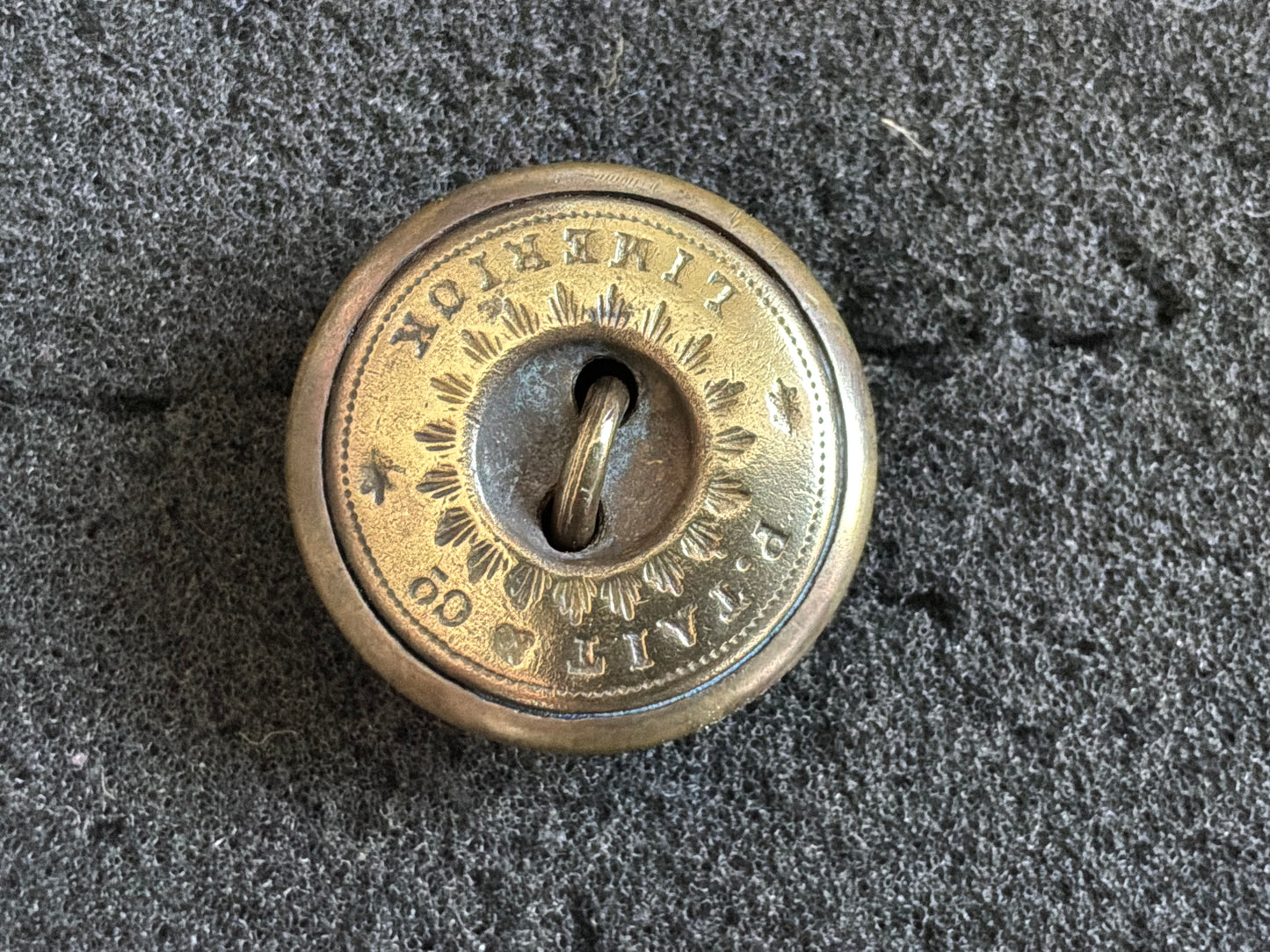 QVC 11th (North Devon) Regiment of Foot button
