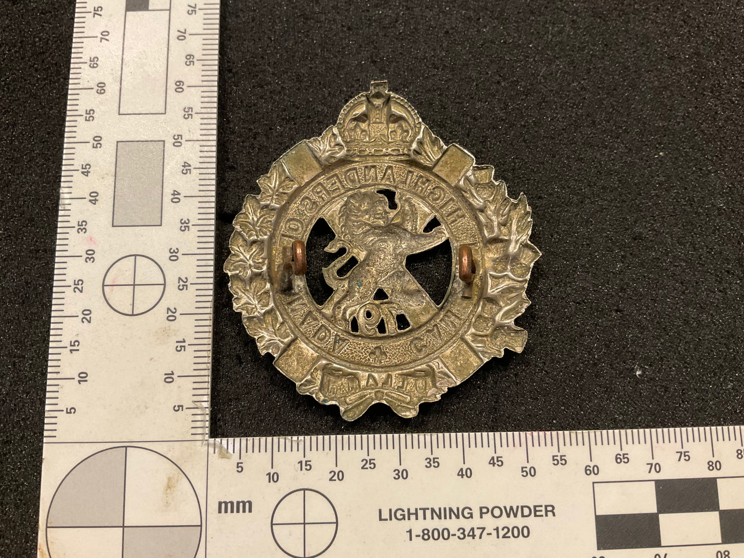 79th Cameron Highlanders of Canada glengarry badge.