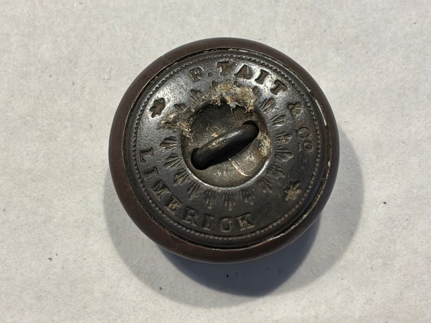 QVC The 63rd (West Suffolk) Regt of Foot ORs brass button.