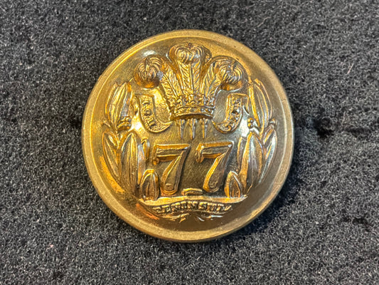 QVC The 77th (East Middlesex) Regiment of Foot officers gilt button.