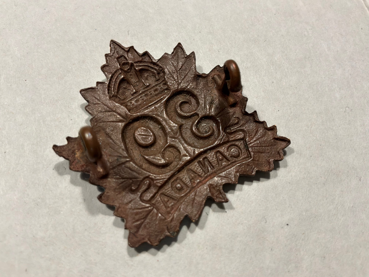 WW1 CEF 39th Belleville, Ontario Battalion cap badge.