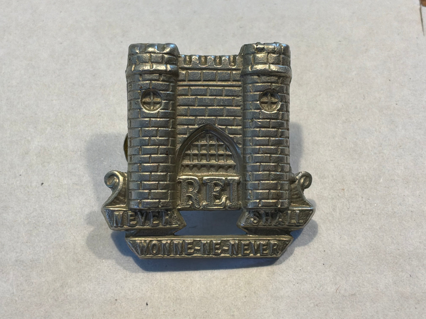 Reigate Borough Police collar badge