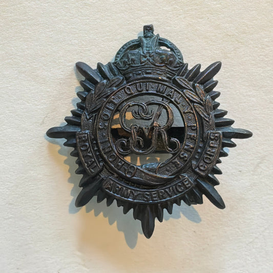 George V Royal Army Service Corps O.S.D cap badge (1918-36)