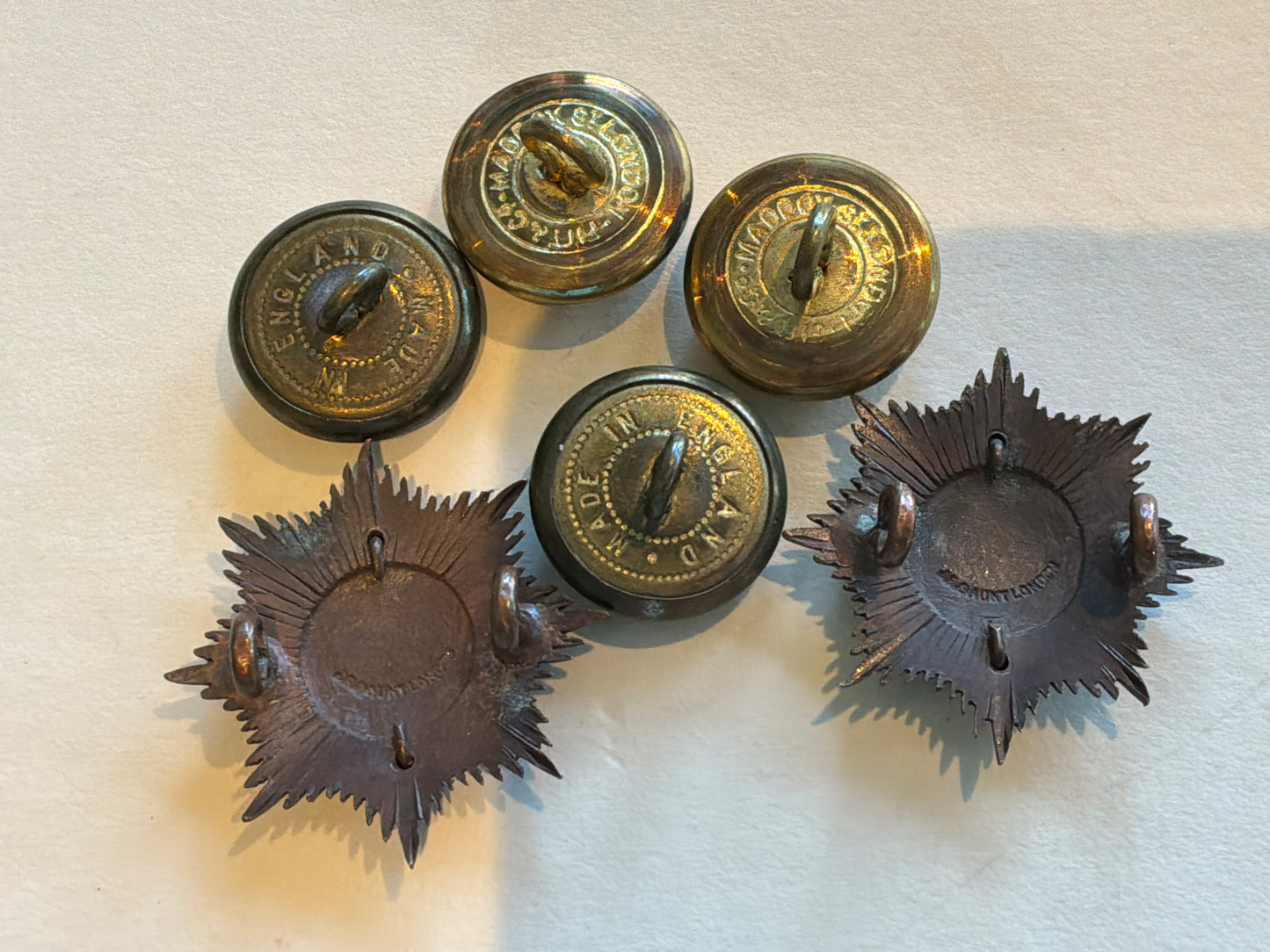 R.I.A.S.C Officers Service Dress collars & I.A.S.C buttons.