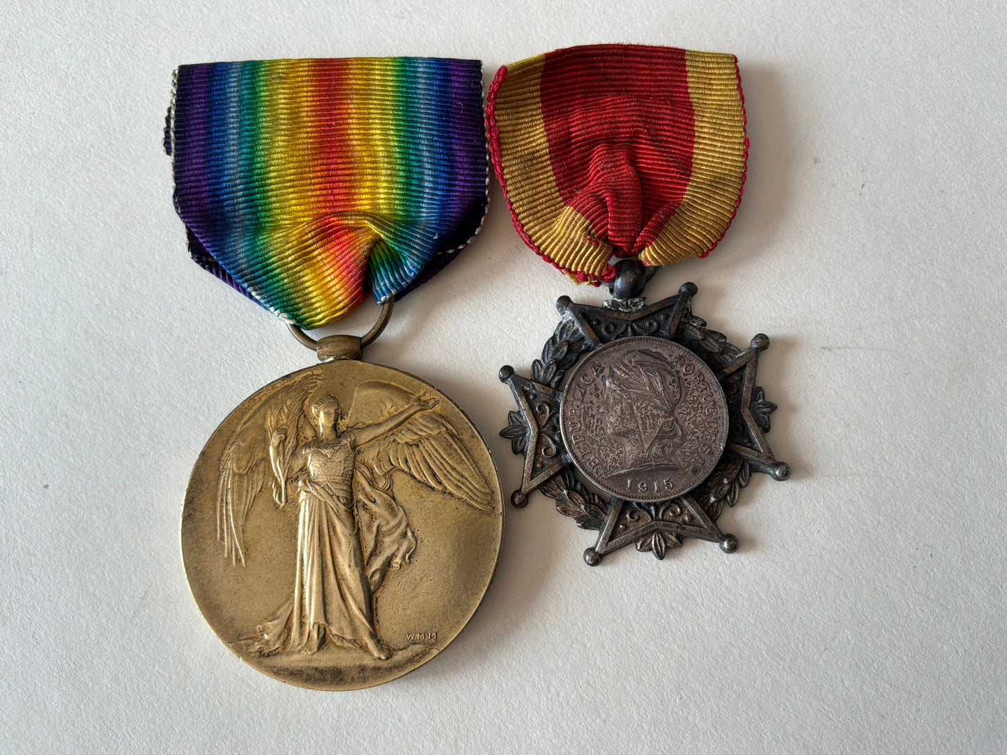 Victory & Unknown medal, B.Z 169 A.A.MORRIS L.S RNVR