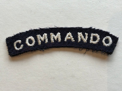WW2 COMMANDO cloth shoulder title (White letters on dark blue)