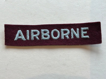 WWII British “Airborne” straight cloth shoulder title