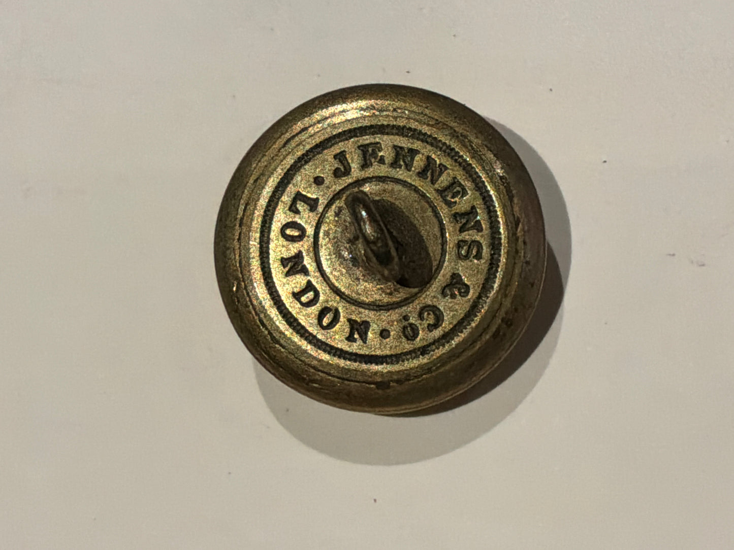 9th Queen’s Royal Lancers - Victorian Era, large 22mm officers gilt button.