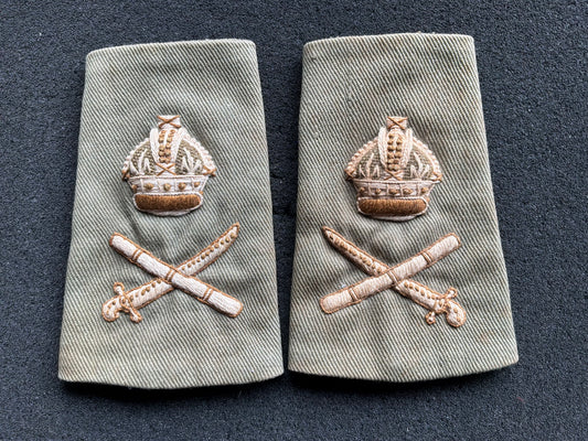 WW2 Lieutenant Generals tropical issue shoulder rank epaulettes.